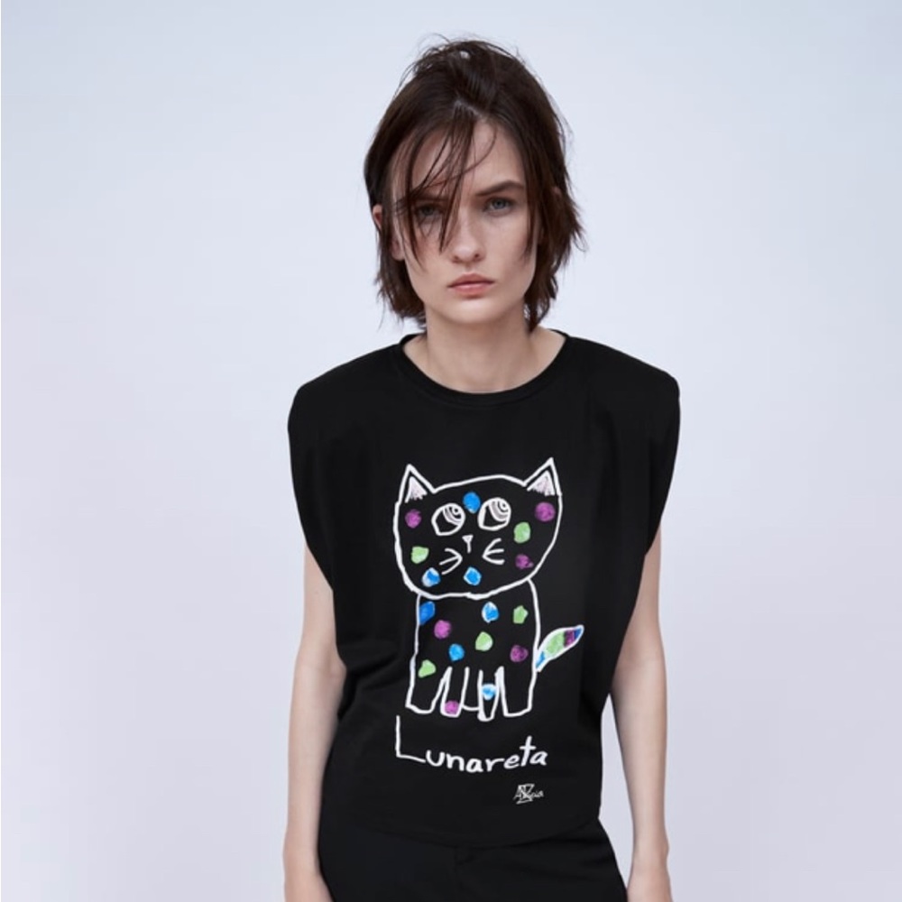 Zara  top cat Artistic Lunareta Lover Graphic xs black mint